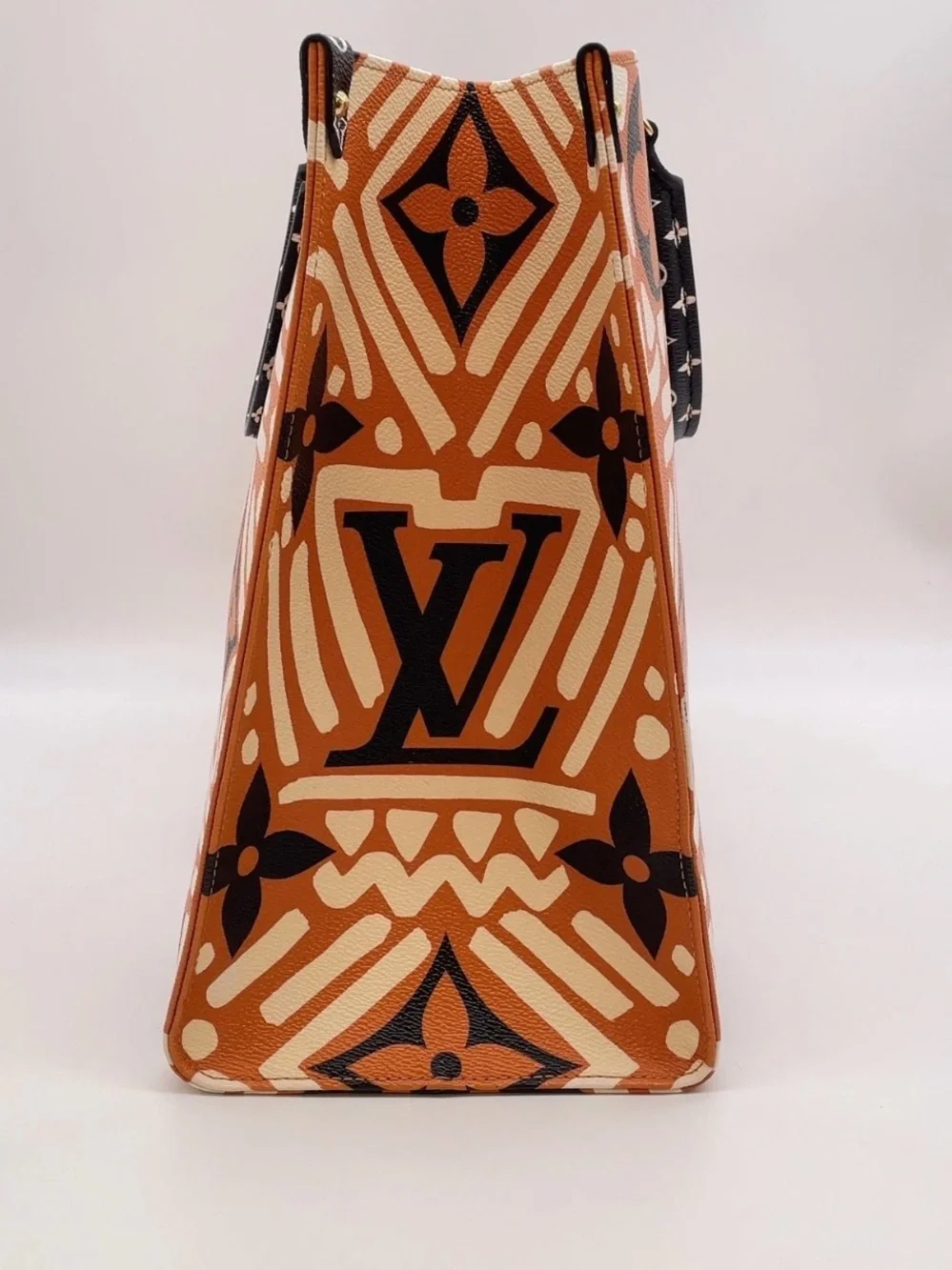 Louis Vuitton Crafty Monogram Giant Cream Caramel Onthego GM